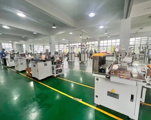 1.5KW OPEK-300HS 옷 가게에서 넥타이 모자 머리에 대한 자동 모자 꿰매기 기계