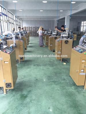 첨단 세르보 모터 구동 Jacquard 스카프 모자 만들기 머신