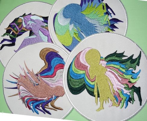1200 RPM 최대 속도 일본 KOBAN 로터리 호크가 있는 3인1 embroidery 기계